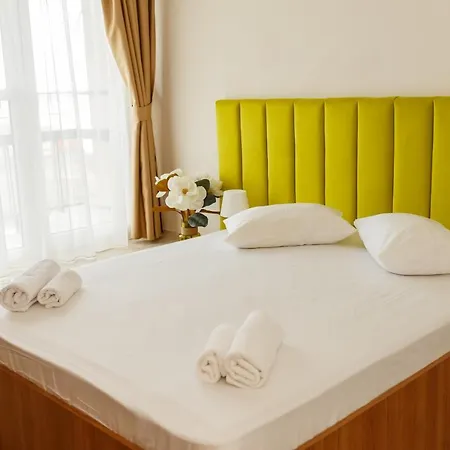 Grand Astoria Hotel 3*